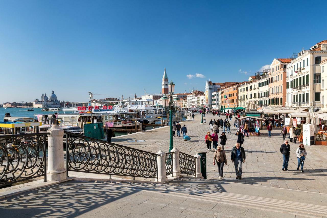 Venice Heaven Apartments Biennale, The Elegant Residence ภายนอก รูปภาพ