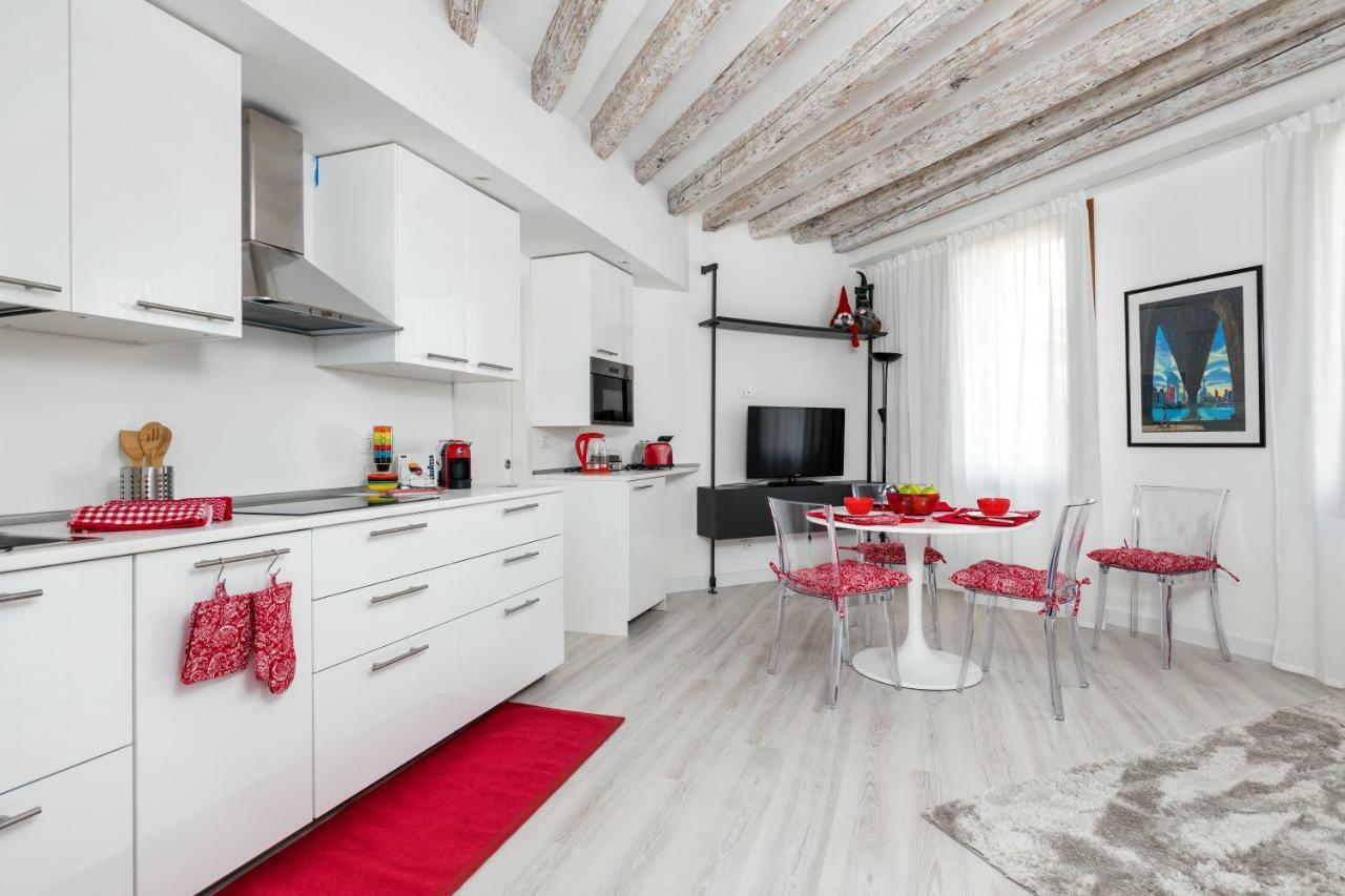 Venice Heaven Apartments Biennale, The Elegant Residence ภายนอก รูปภาพ