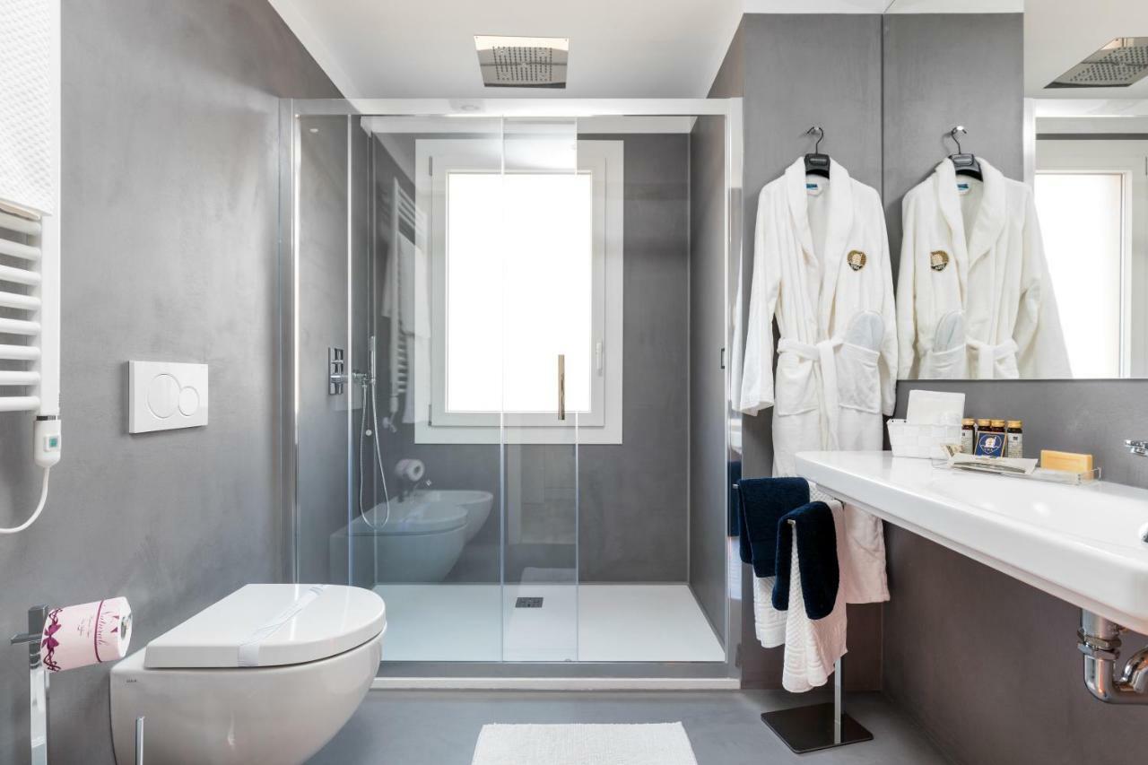 Venice Heaven Apartments Biennale, The Elegant Residence ภายนอก รูปภาพ